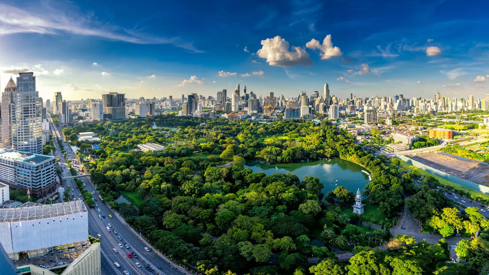 Bangkok skyline and park